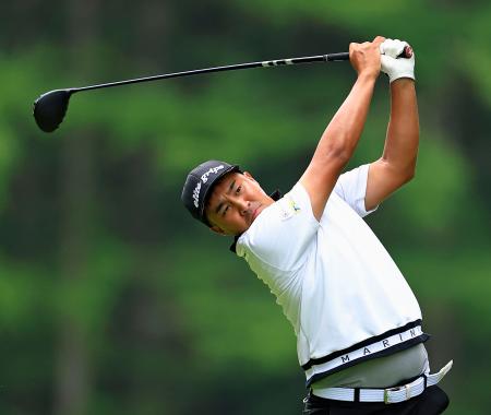 小斉平、６２で単独首位　男子ゴルフ第１日