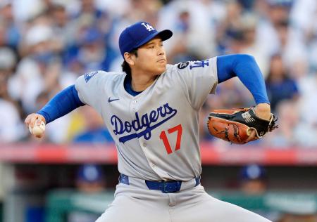 大谷４失点、打者で三塁打　鈴木、吉田はともに１安打