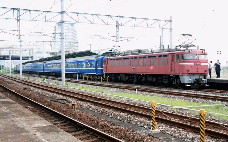 毎日運転は「サンライズ」のみ　夜行列車はなぜ復活しないのか