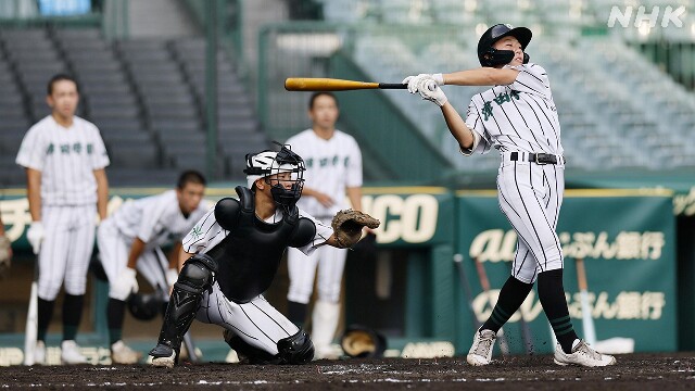 高校野球 2回戦不戦勝の津田学園が甲子園球場で練習