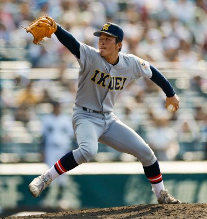 仙台育英６―２開星　救援した吉川が好投