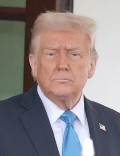 トランプ氏、平和賞で圧力か　ノルウェー財務相に電話
