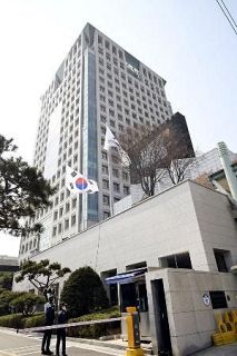 韓国、靖国参拝に遺憾表明　外務省報道官