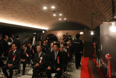 福岡のホテル、宿泊者に食事出しません　街に繰り出してほしいから