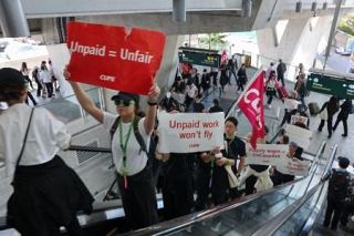エア・カナダ欠航で５０万人影響　客室乗務員ストライキ