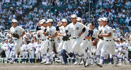 関東第一３―５日大三　日大三が逃げ切る