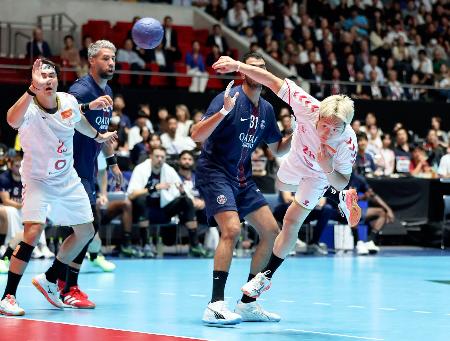 日本代表、ＰＳＧに敗れる　ハンドボール男子国際親善試合