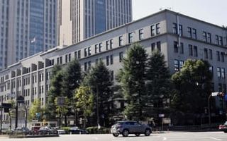 長期金利上昇、1.615％　17年ぶり高水準