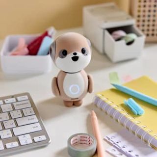 シャープが動物型AIロボ発売　自然な会話、キャラ展開目指す