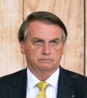 アルゼンチンに亡命画策か　ブラジル前大統領