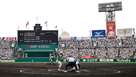 日大三と沖縄尚学が決勝　全国高校野球選手権大会