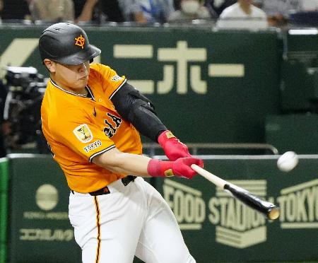 巨４―１Ｄ（２３日）　岡本が２打席連発