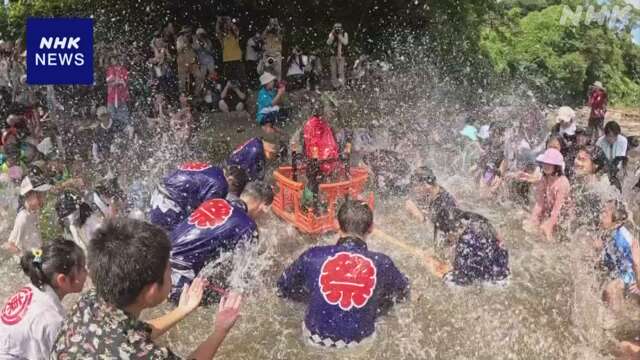 「水掛け地蔵まつり」子どもたちが無病息災を願う 長崎 佐世保