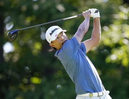 小平智、１８年以来ツアー８勝目　男子ゴルフ最終日