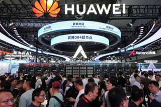 ファーウェイ、中国でスマホ復活　4～6月期出荷台数4年ぶり首位