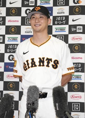 巨人・吉川が国内ＦＡ権取得　昨季、ベストナインとＧＧ賞