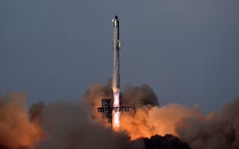 スペースXの大型船打ち上げ、4回ぶり成功　連続失敗の不信払拭