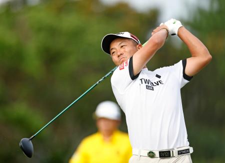 稲森佑貴が６４で首位発進　男子ゴルフ第１日
