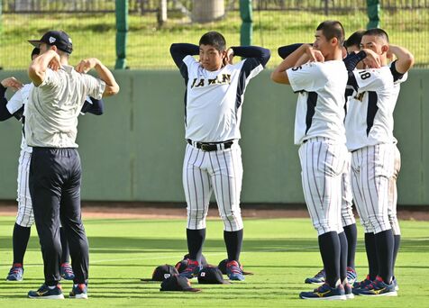 沖縄尚学・末吉良丞ら侍ジャパンU18が県内で始動　「チームを勝たせるピッチングする」【動画あり】