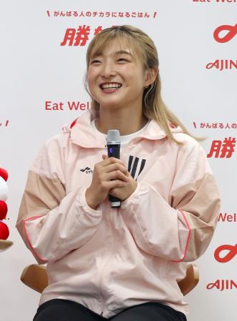 坂本花織、食事支援に感謝　「食べて燃やして」と笑顔