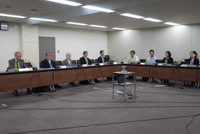 「緊急避妊薬」の市販化了承　意図しない妊娠防ぐ　厚労省部会