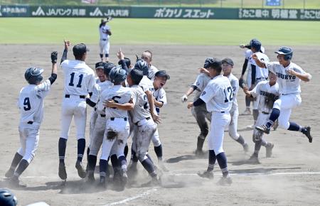 中京が史上初の４連覇　全国高校軟式野球決勝