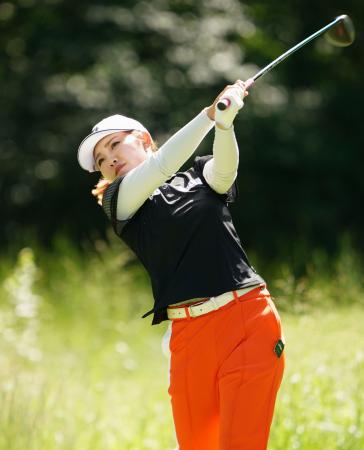 米女子ゴルフ、古江が６位に浮上　第３Ｒ、首位と５打差