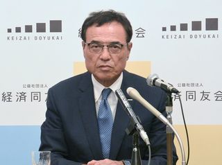 新浪剛史氏の自宅捜索＝サントリーＨＤ会長―違法薬物事件巡り、関与否定・福岡県警