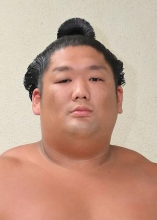 尊富士、８月に右上腕手術　秋場所出場へ不安視