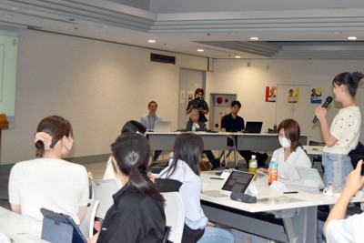 通信制高のリアルな授業　模擬投票で実感「自分の1票が未来変える」