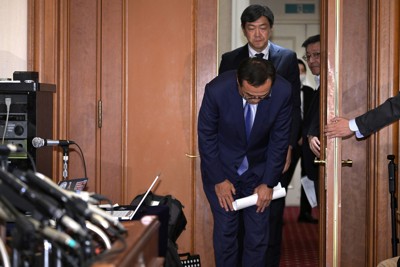 新浪剛史氏「進退委ね、活動自粛」　同友会代表幹事は岩井氏が代行
