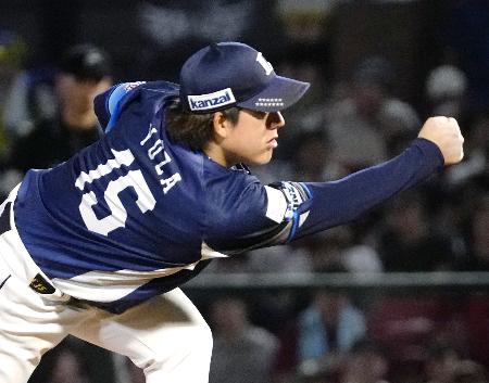 楽６―１１西（３日）　与座が６勝目