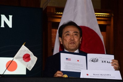 赤沢氏、自動車関税引き下げは「2週間かかることはない」