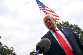 石破首相の退陣表明「知らない」　トランプ氏、多く語らず