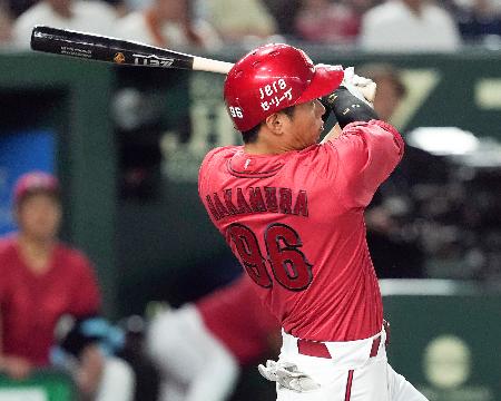 巨２―３広（１１日）　中村奨が勝ち越しソロ