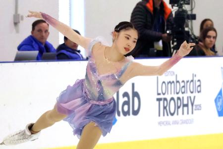 住吉りをん、ＳＰ３位発進　フィギュアのロンバルディア杯