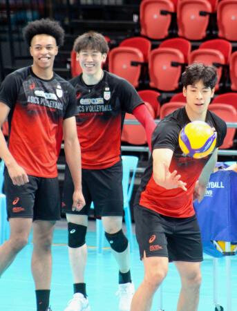 バレー日本男子、第２戦へ調整　世界選手権、１５日にカナダ戦