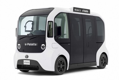 トヨタ、EV「イーパレット」発売　27年度に無人運転目指す