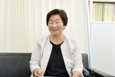 生保営業50年、タブレットも駆使 87歳の目標は100歳まで現役