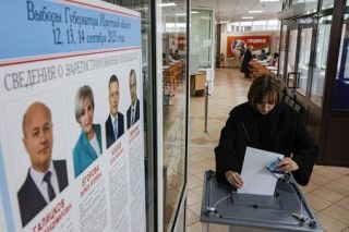 ロシア、知事・首長は与党全勝　統一地方選、政権信任