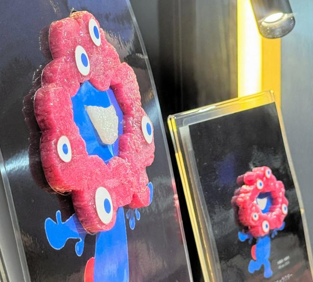 ミャクミャクをかたどった「培養肉」って何？　万博開場にお目見え