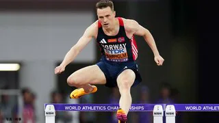 男子400mハードル予選 今季最強ワーホルムは連覇に死角なし、全ての作業を確認し48秒56の3着で予選突破【世界陸上】