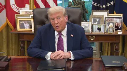 トランプ大統領SNS発信　FRBパウエル議長に「想定より大幅な引き下げを」政策会合前に露骨な圧力