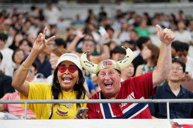 世界陸上、日本勢活躍で盛況　チケット販売も国内開催大会で過去最多