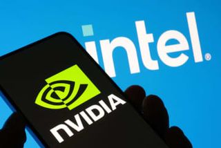 米インテル出資「歴史的な協業」　エヌビディア、政府と同調