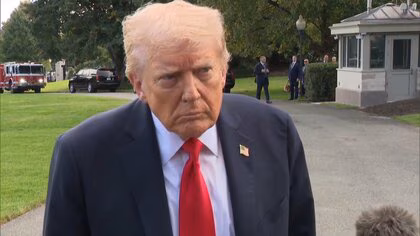 トランプ大統領がニューヨーク・タイムズなどに2兆円超の損害賠償を求めた訴えで連邦地裁が「訴状が冗長で不適切」として却下