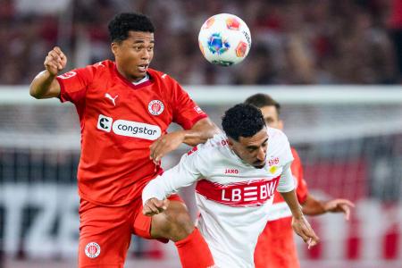 ザンクトパウリ藤田はフル出場　ドイツ１部、シュツットガルト戦
