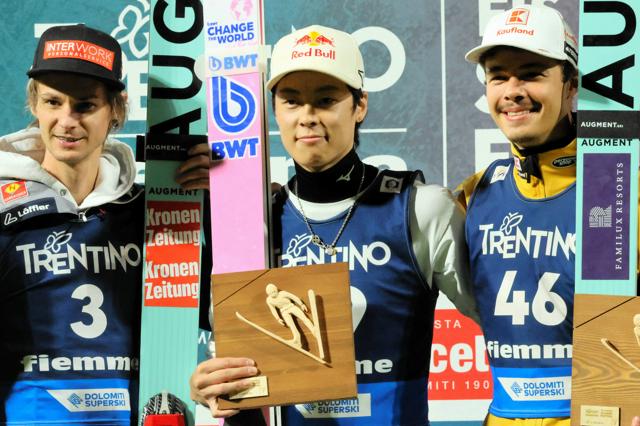 小林陵侑、五輪ジャンプ台で圧勝　「めっちゃプレッシャーかかる」