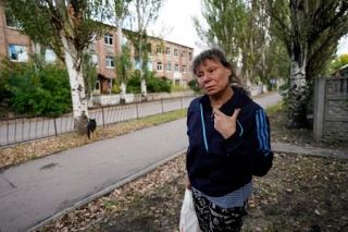 廃虚に続く空爆、無人機の羽音　ロシア軍猛攻のドネツク最前線
