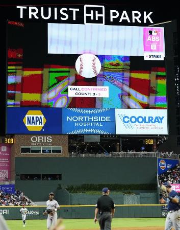 ＭＬＢ、ロボット審判を来季導入　全試合でストライクやボール判定